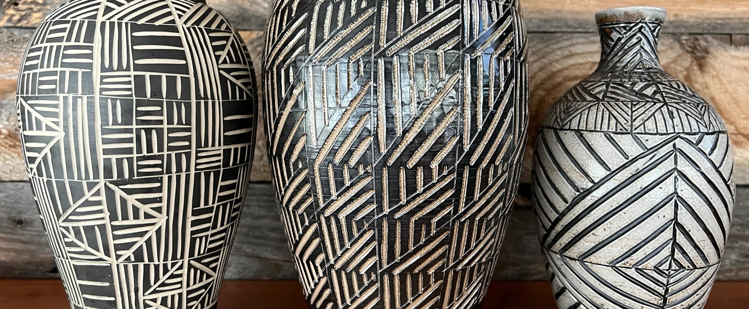 Black and White Sgraffito Soda Fired Vases – BethMadelaine Pottery